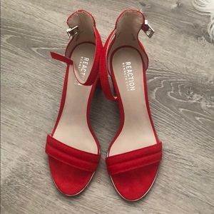 Kenneth Cole reaction heels